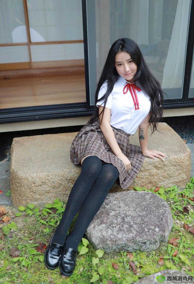 日本学生妹毛耸耸 XXX：一个关于青春与成长的故事